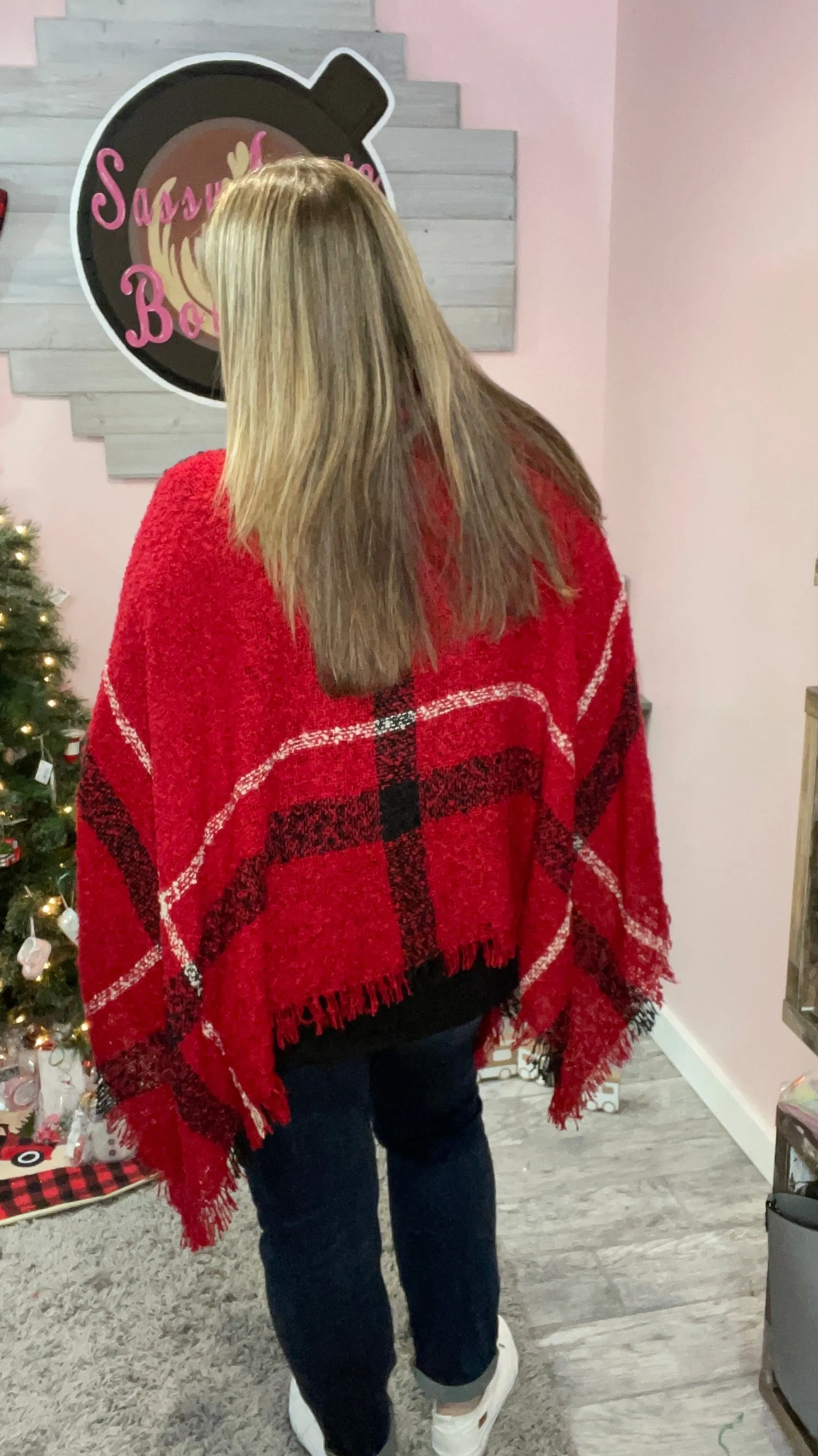 Betty Classic Plaid Poncho