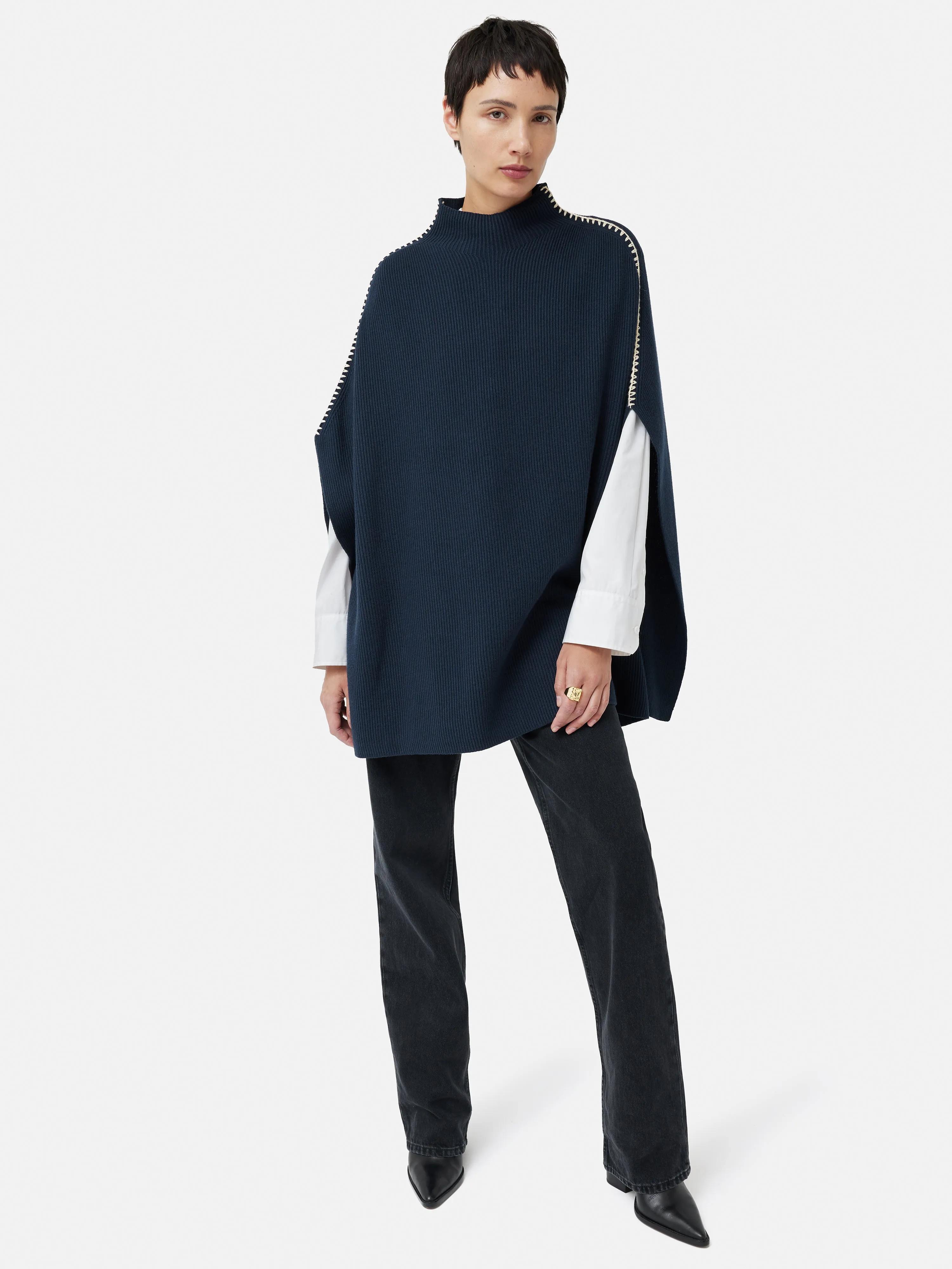 Blanket Stitch Poncho | Navy