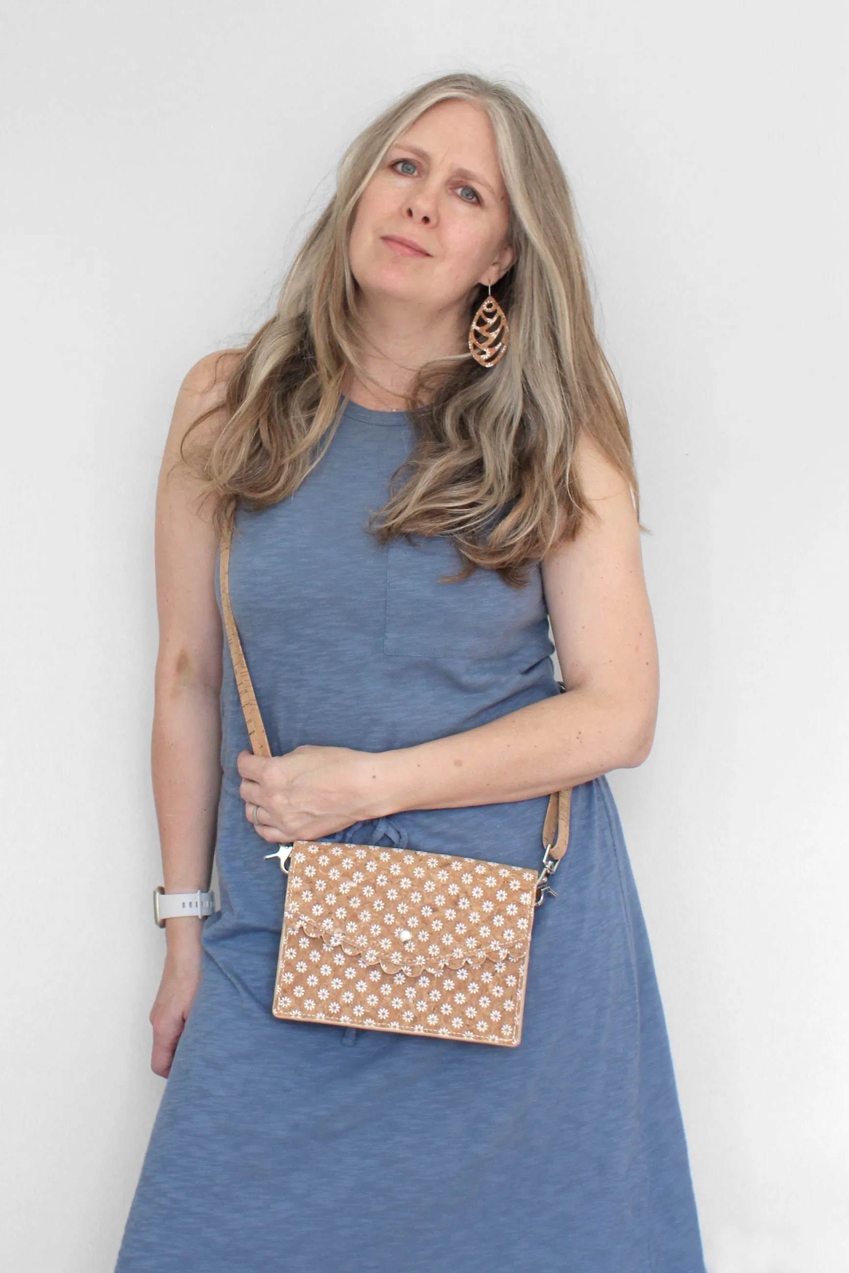 Boxed Handstiched Bag Crossbody in Natural Stripe Cork