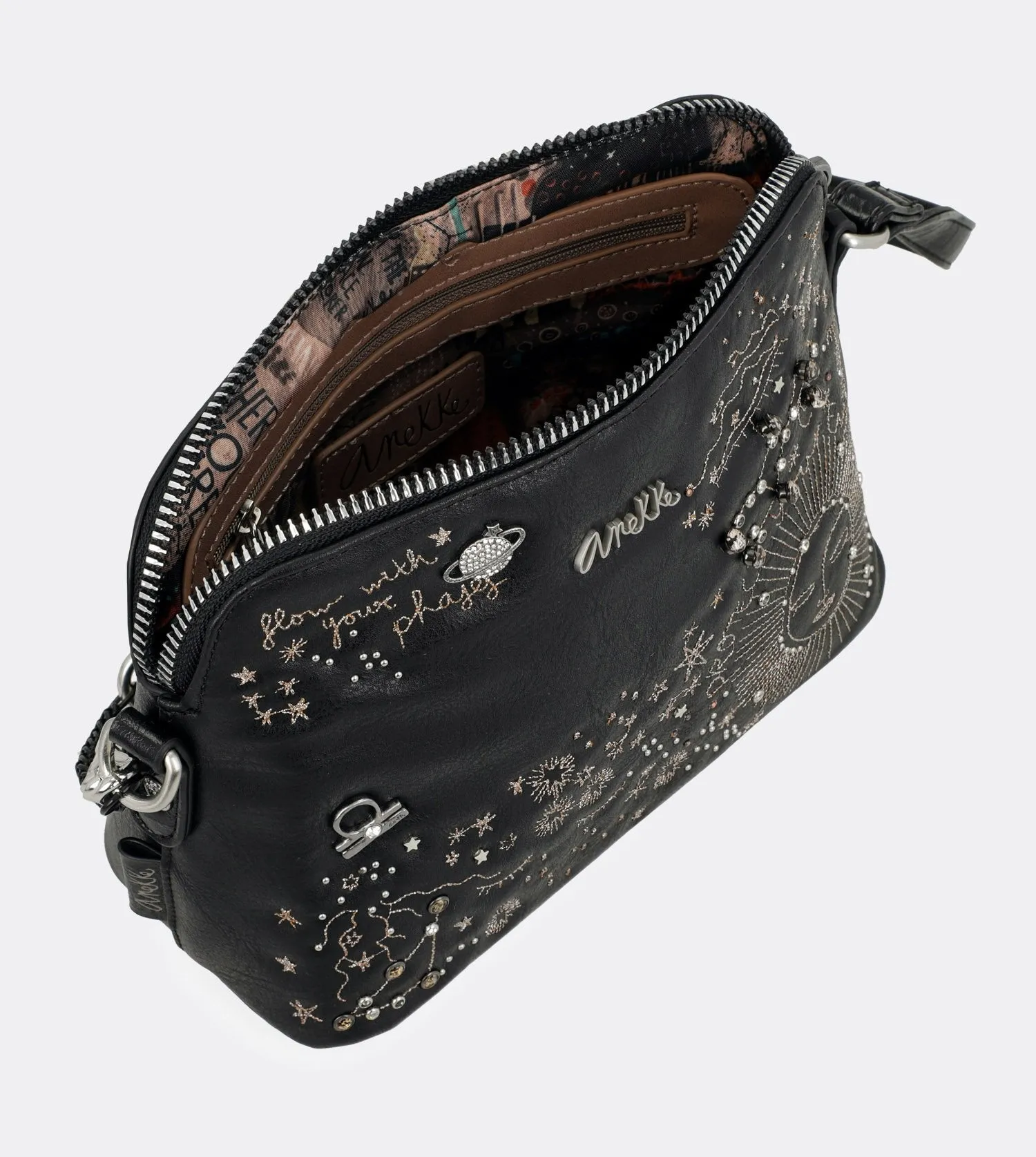 Exquisite spirit crossbody bag with a chain strap