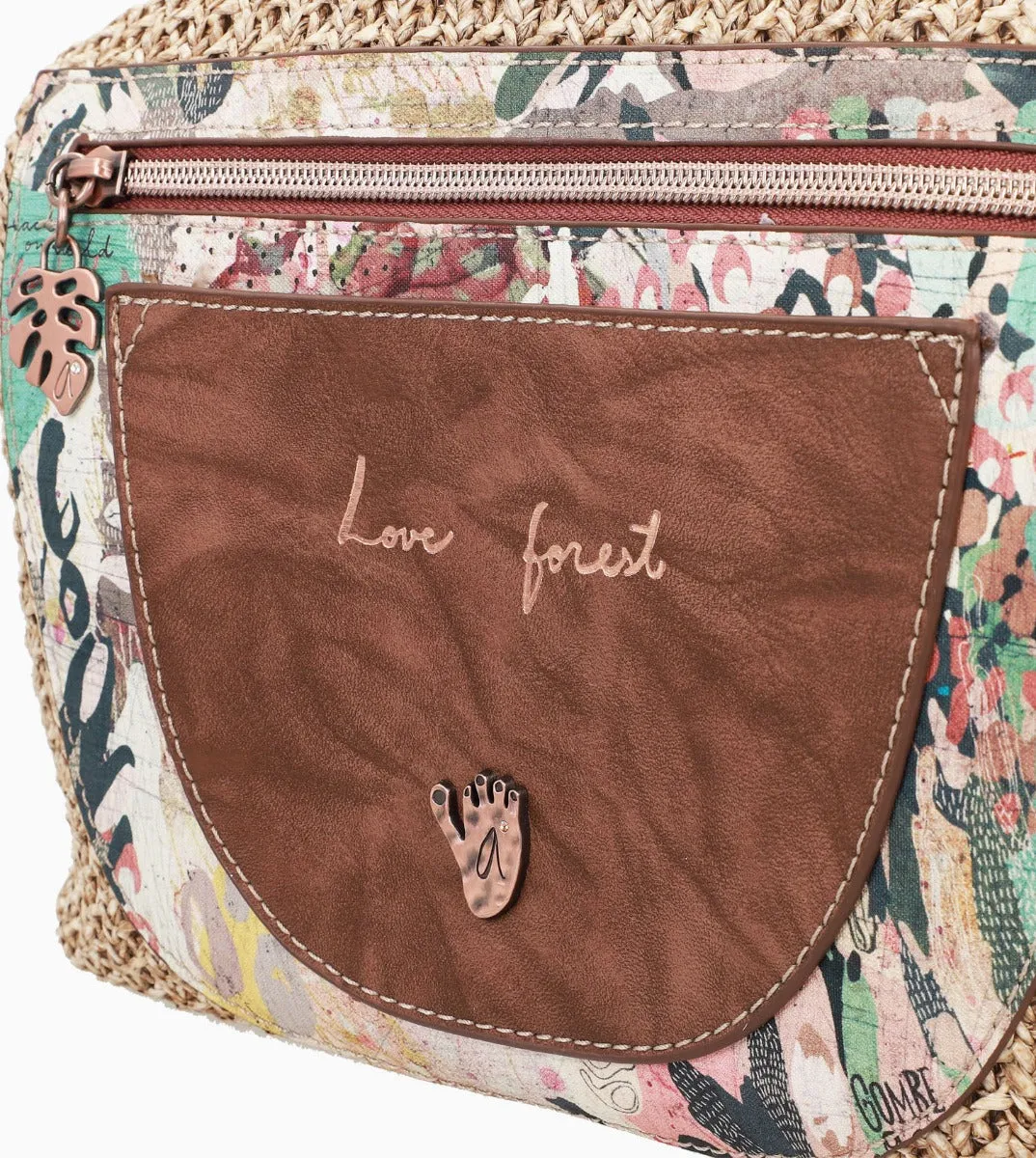 Printed raffia crossbody bag