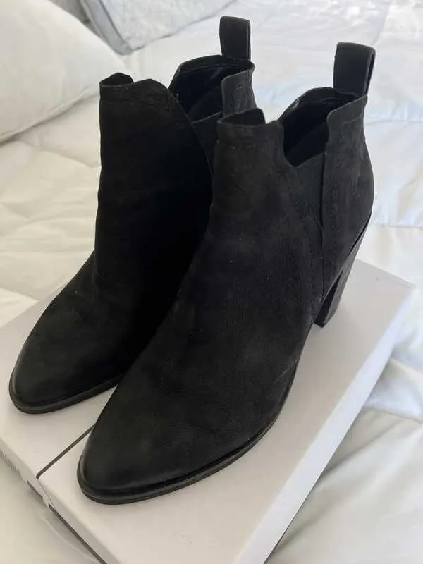 SIMONE BOOTIES BLACK - re:vita