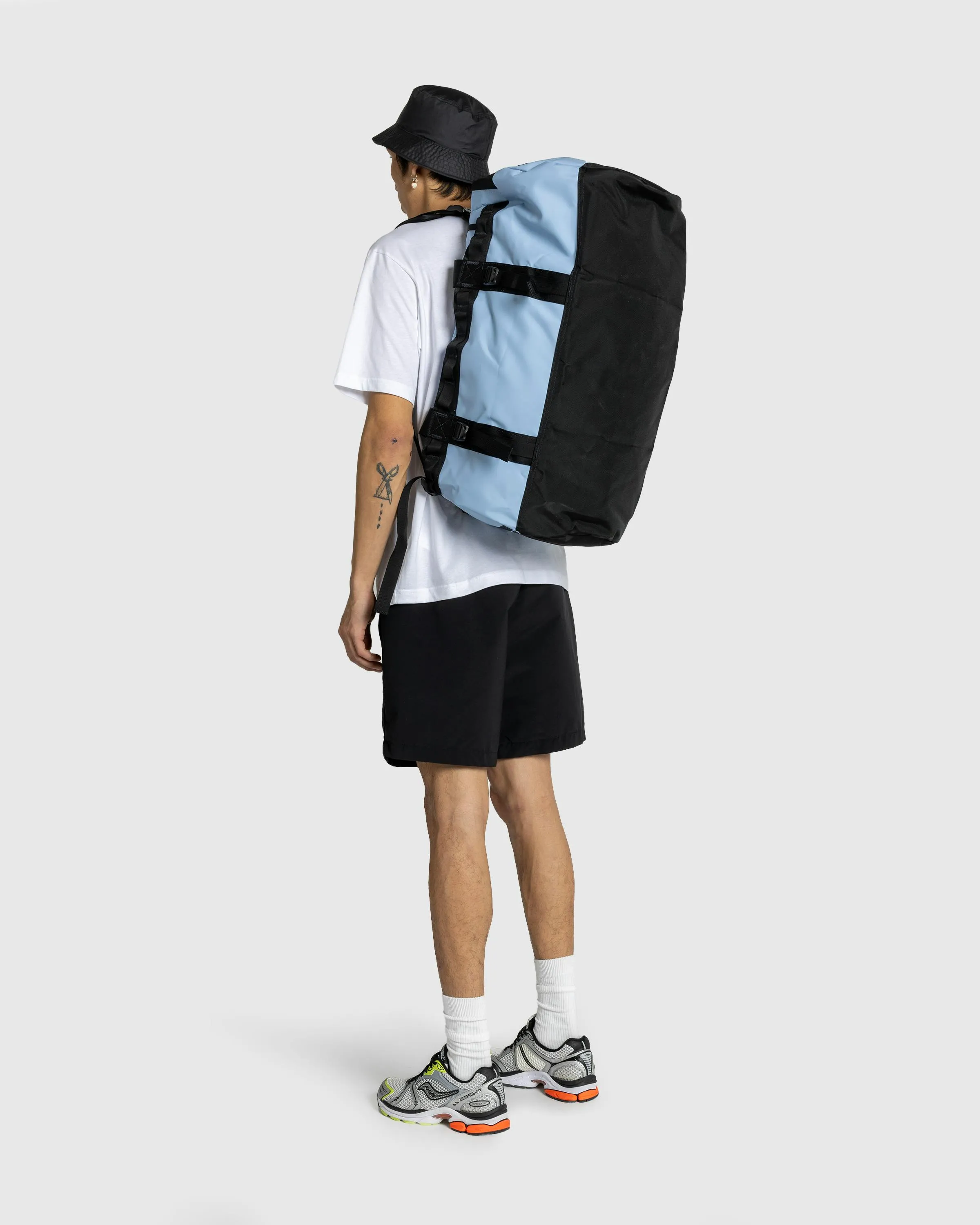 The North Face – Base Camp Duffel M Steel Blue/TNF Black | Highsnobiety Shop