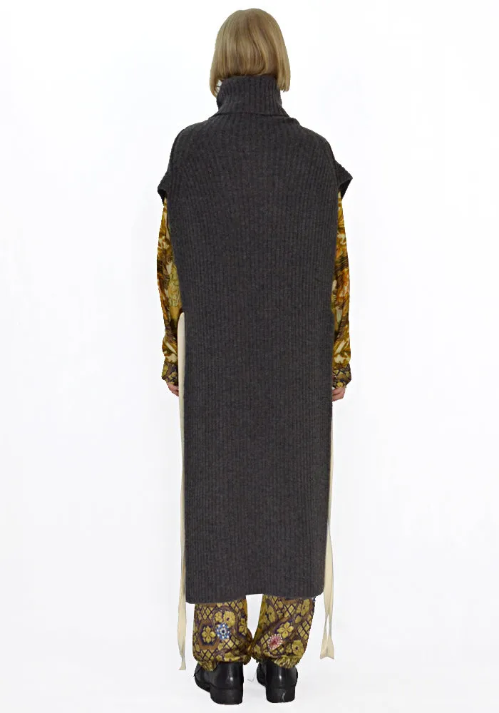 UMA WANG UK7120 TURTLENECK LONG PONCHO